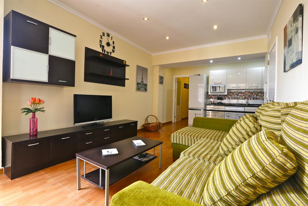 Apartment Vasco de Gama Telde Habitación foto